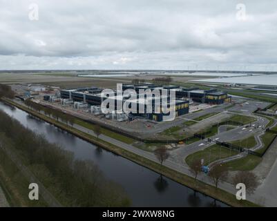 La construction d’un nouveau centre de données de grande envergure situé sur le parc d’activités Agriport à Middenmeer, aux pays-Bas. Internet et information Banque D'Images