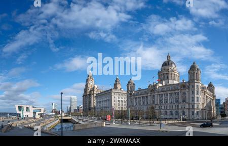 Les trois grâces à Pier Head, Liverpool, Merseyside, Angleterre, Royaume-Uni Banque D'Images