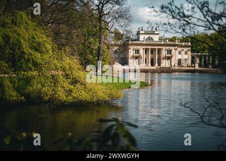 Palais sur l'île Banque D'Images