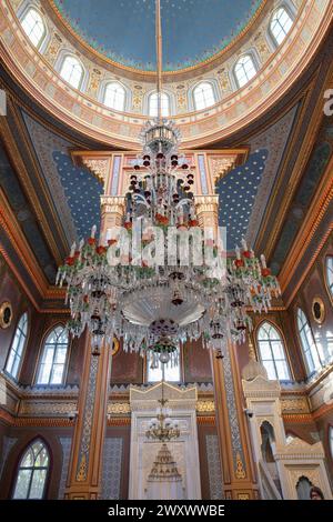 Intérieur de la mosquée Yildiz Hamidiye, 1886, Besiktas, Istanbul, Turquie Banque D'Images