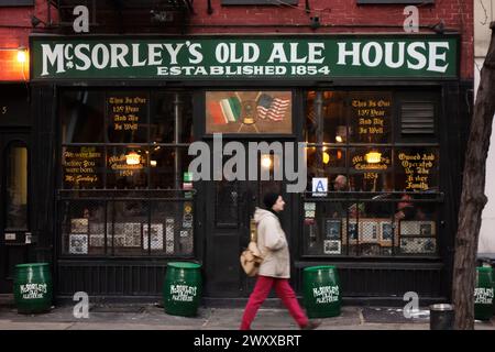 McSorley's Old Ale House lower east village Manhattan NYC Banque D'Images