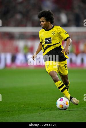 Karim Adeyemi Borussia Dortmund BVB (27) action on Bal, l German Classico FC Bayern Munich FCB v. Borussia Dortmund BVB, Allianz Arena, Munich Banque D'Images