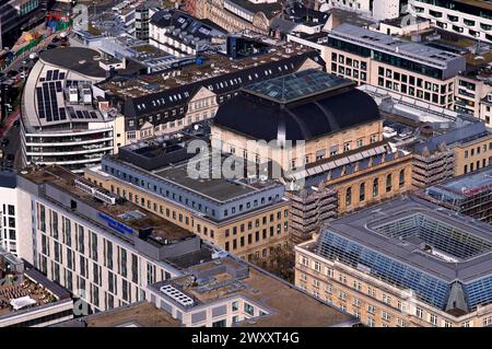 Vue depuis la terrasse d'observation de la Maintower sur la bourse, Francfort-sur-le-main, Hesse, Allemagne Banque D'Images