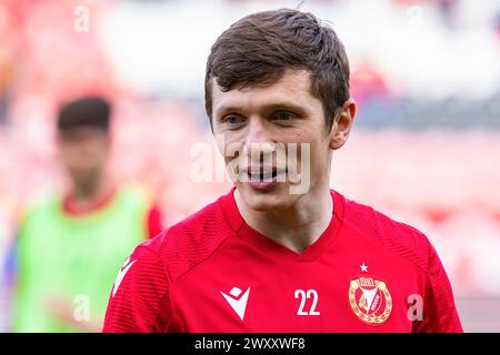Lodz, Pologne. 01st Apr, 2024. Dominik Kun de Widzew vu lors du match de la Ligue polonaise PKO Ekstraklasa entre Widzew Lodz et Korona Kielce au stade municipal de Widzew Lodz. Score final : Widzew Lodz vs Korona Kielce 3:1. Crédit : SOPA images Limited/Alamy Live News Banque D'Images