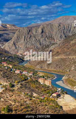 Paysage de montagne, Euphrate River, Apcaga, Kemaliye, Erzincan Province, Turquie Banque D'Images