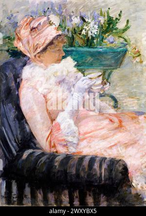 La Coupe de thé peinture en haute résolution par Mary Cassatt. Original du MET Museum. Banque D'Images