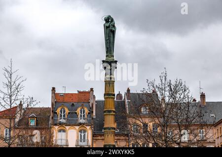 Metz, France - 23 janvier 2022 : vue de la place Saint-Jacques à Metz, France. Banque D'Images