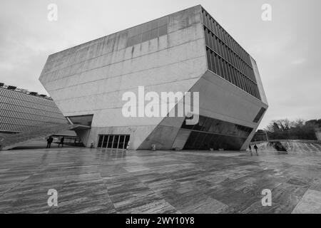 Madrid, Espagne. 03rd Apr, 2024. Vue de la salle de concert Casa de Musica de l'architecte Rem Koolhaas, inaugurée en 2005, Portugal, le 3 avril 2024 à Porto. Crédit : Sipa USA/Alamy Live News Banque D'Images