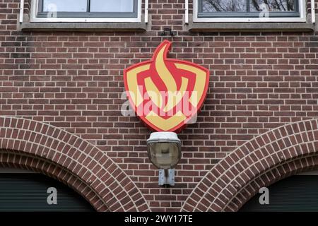 Pompiers Brandweer Victor à Amsterdam pays-Bas 4-3-2024 Banque D'Images