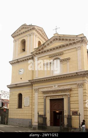 Piano di Sorrento, Italie. Extérieur de l'église catholique du XVIIIe siècle (Chiesa S. Maria delle Grazie detta di Rosella). Banque D'Images