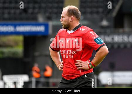 Swansea, pays de Galles. 30 mars 2024. PJ Botha des Emirates Lions lors du match de la 13e ronde de l'United Rugby Championship (URC) entre Ospreys et Emirates Lions au stade Swansea.com de Swansea, pays de Galles, Royaume-Uni, le 30 mars 2024. Crédit : Duncan Thomas/Majestic Media. Banque D'Images