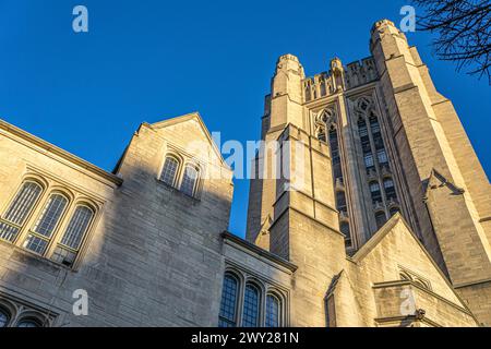 Sheffield-Sterling-Strathcona Hall, vue extérieure basse, Yale University, New Haven, Connecticut, États-Unis Banque D'Images