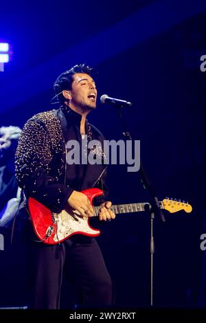 Milan, Italie. 03rd Apr, 2024. Stash of the Kolors se produit en concert au Forum de Milan, Italie, le 3 avril 2024 crédit : SOPA images Limited/Alamy Live News Banque D'Images