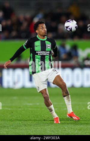 Londres, Royaume-Uni. 3 avril 2024. Joao Pedro de Brighton et Hove Albion en action lors du match de premier League au Gtech Community Stadium de Londres. Le crédit photo devrait se lire : Kieran Cleeves/Sportimage crédit : Sportimage Ltd/Alamy Live News Banque D'Images