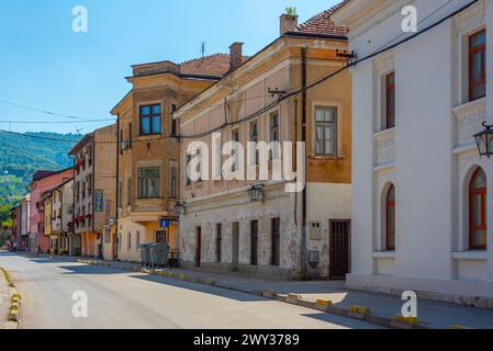 Rue dans la vieille ville de Travnik, Bosnie-Herzégovine Banque D'Images