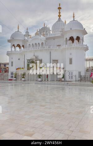 Gurudwara Takht Sri Kesgarh Sahib, Anandpur Sahib, Punjab, Inde Banque D'Images