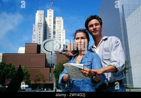 Renate Blume, deutsche Schauspielerin, mit Sohn Alexander Reed in San Francisco, USA UM 2000. Banque D'Images