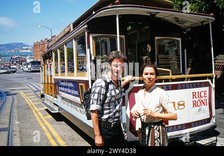 Renate Blume, deutsche Schauspielerin, mit Sohn Alexander Reed in San Francisco, USA UM 2000. Banque D'Images