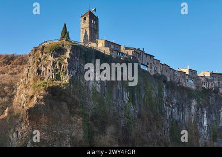 Village médiéval de Castellfolit de la Roca. Gérone, Catalogne. Espagne Banque D'Images