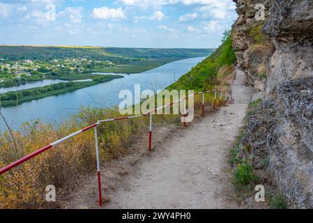 Vue du monastère de Tipova en Moldavie Banque D'Images