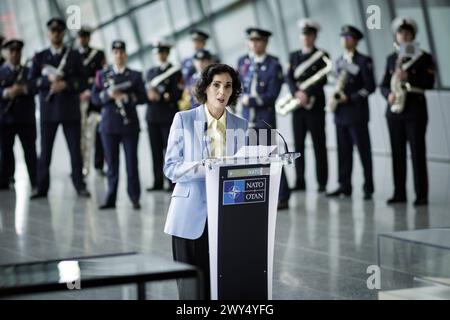 Hadja Lahbib, Aussenministerin von Belgien, aufgenommen im Rahmen der Zeremonie anlaesslich des 75. Jahrestages der Unterzeichnung der Gruendungsurkunde des Nordatlantik-Vertrags. Bruessel, 04.04.2024. Fotografiert im Auftrag des Auswaertigen AMTES. Bruessel Berlgien *** Hadja Lahbib, ministre belge des Affaires étrangères, photographié lors de la cérémonie à l'occasion du 75e anniversaire de la signature du document fondateur du Traité de l'Atlantique Nord de Bruxelles, 04 04 2024 photographié au nom du Ministère des Affaires étrangères Bruxelles Belgique Copyright : xJaninexSchmitzxAAxphotothek.dex Banque D'Images