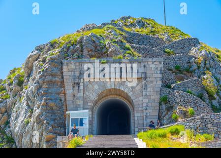 Escalier intérieur du mausolée Njegos au Monténégro Banque D'Images