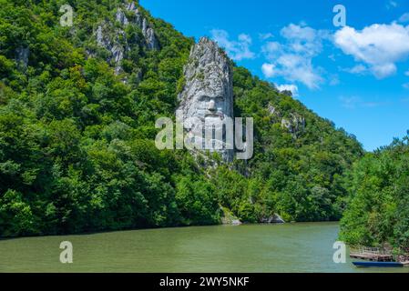 Sculpture rocheuse de Decebalus dans le parc national Iron Gates en Roumanie Banque D'Images