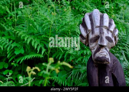 Sculpture en bois près de Ferreira de Panton, Lugo, Espagne Banque D'Images