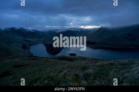 Image en fin de soirée de Haweswater dans le Lake District, Cumbria, Angleterre Banque D'Images