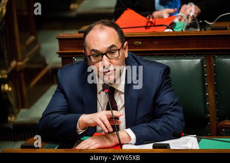 Bruxelles, Belgique. 04th Apr, 2024. Le PS Ahmed Laaouej photographié lors d'une session plénière de la Chambre au Parlement fédéral à Bruxelles le jeudi 04 avril 2024. BELGA PHOTO JASPER JACOBS crédit : Belga News Agency/Alamy Live News Banque D'Images