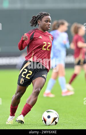 Tubize, Belgique. 04th Apr, 2024. Welma Fon (22 ans) de Belgique photographiée lors d'un match amical de football entre les équipes nationales féminines de moins de 23 ans de Belgique et d'Espagne le jeudi 4 avril 2024 à Tubize, Belgique . Crédit : Sportpix/Alamy Live News Banque D'Images