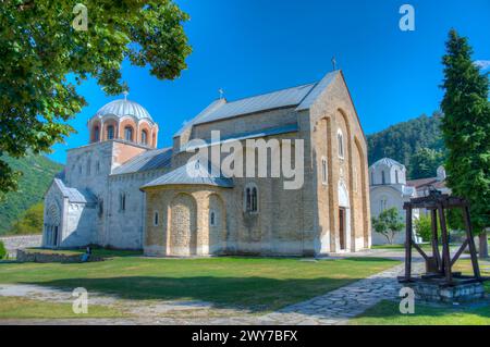 Monastère de Studenica pendant une journée ensoleillée en Serbie Banque D'Images