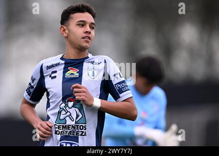 AMSTERDAM - Jesus Marrujo de CF Pachuca U17 lors du match Ajax future Cup 2024 entre CF Pachuca O17 et FC Nordsjaelland O17 au complexe sportif de Toekomst le 1er avril 2024 à Amsterdam, pays-Bas. ANP | Hollandse Hoogte | GERRIT VAN COLOGNE Banque D'Images