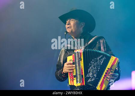 Madrid, Espagne. 04th Apr, 2024. Le groupe musical Los Tigres Del Norte se produit lors d'un concert au WizCenter de Madrid, le 4 avril 2024, en Espagne (photo d'Oscar Gonzalez/Sipa USA) crédit : Sipa USA/Alamy Live News Banque D'Images