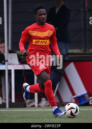 AMSTERDAM - Prince Amoako FC Nordsjaelland U17 lors du match Ajax future Cup 2024 entre CF Pachuca O17 et FC Nordsjaelland O17 au complexe sportif de Toekomst le 1er avril 2024 à Amsterdam, pays-Bas. ANP | Hollandse Hoogte | GERRIT VAN COLOGNE Banque D'Images