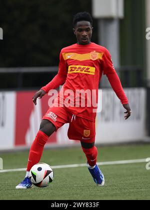 AMSTERDAM - Prince Amoako FC Nordsjaelland U17 lors du match Ajax future Cup 2024 entre CF Pachuca O17 et FC Nordsjaelland O17 au complexe sportif de Toekomst le 1er avril 2024 à Amsterdam, pays-Bas. ANP | Hollandse Hoogte | GERRIT VAN COLOGNE Banque D'Images