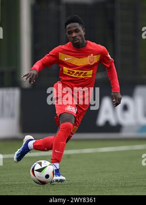 AMSTERDAM - Prince Amoako FC Nordsjaelland U17 lors du match Ajax future Cup 2024 entre CF Pachuca O17 et FC Nordsjaelland O17 au complexe sportif de Toekomst le 1er avril 2024 à Amsterdam, pays-Bas. ANP | Hollandse Hoogte | GERRIT VAN COLOGNE Banque D'Images