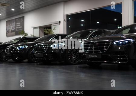 La Mercedes Benz la plus luxueuse, rencontrez Mercedes Benz classe S. Banque D'Images