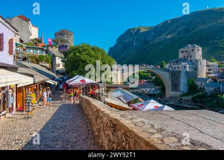 Mostar, Bosnie-Herzégovine, 14 juillet 2023 : Vieux pont de Mostar en Bosnie-Herzégovine Banque D'Images