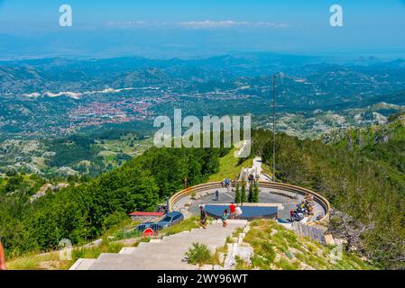 Lovcen, Monténégro, 5 juillet 2023 : escalier à l'intérieur du mausolée Njegos au Monténégro Banque D'Images