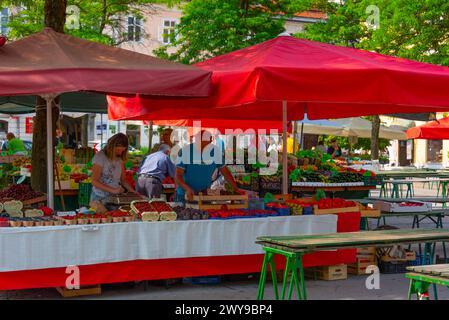 Ljubljana, Slovénie, 19 juin 2023 : marché central dans la capitale slovène Ljubljana, Slovénie Banque D'Images