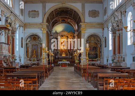 Piran, Slovénie, 22 juin 2023 : intérieur de la cathédrale de San Giorgio dans la ville slovène Piran Banque D'Images