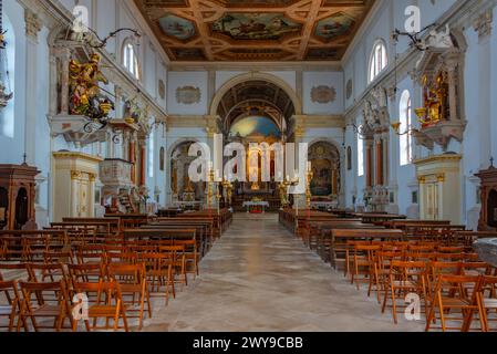 Piran, Slovénie, 22 juin 2023 : intérieur de la cathédrale de San Giorgio dans la ville slovène Piran Banque D'Images