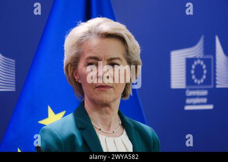 Bruxelles, Belgique. 05th Apr, 2024. Déclarations à la presse de Ursula von der LEYEN, présidente de la Commission européenne, à l'approche de la réunion de haut niveau UE-États-Unis-Arménie pour soutenir la résilience de l'Arménie à Bruxelles, Belgique, le 5 avril 2024. Crédit : ALEXANDROS MICHAILIDIS/Alamy Live News Banque D'Images