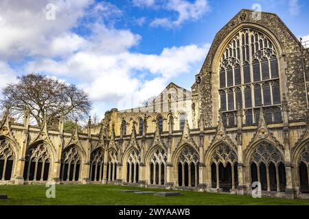 Cloître, Cathédrale de Canterbury, site du patrimoine mondial de l'UNESCO, Canterbury, Kent, Angleterre, Royaume-Uni, Europe Copyright : Godong 809-8997 Banque D'Images
