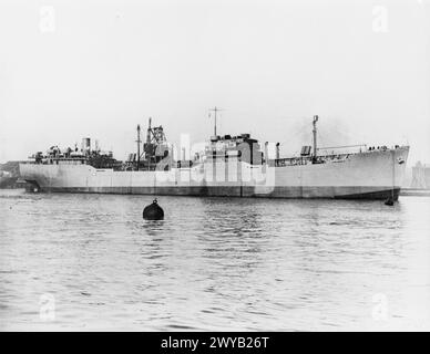 UN NAVIRE DE LA FLOTTE MARCHANDE BRITANNIQUE. - Steam Tanker 12 000 tonnes dw. , Banque D'Images