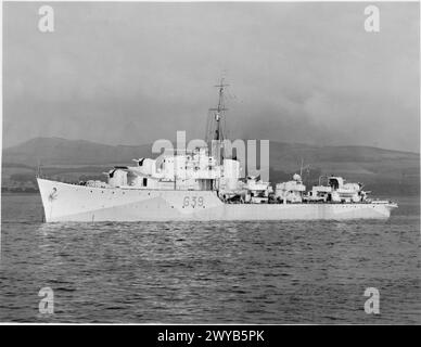 Le HMS Obdurate, un destroyer de la Royal Navy, est au mouillage, amarré au port pendant les temps d'arrêt opérationnels ou de maintenance. Banque D'Images