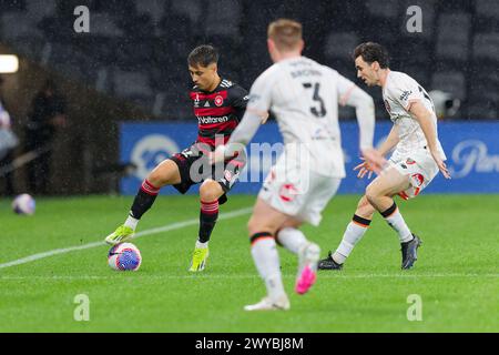 Sydney, Australie. 05th Apr, 2024. Aidan Simmons des Wanderers contrôle le ballon lors du match A-League Men Rd23 entre les Wanderers et Brisbane Roar au CommBank Stadium le 5 avril 2024 à Sydney, Australie crédit : IOIO IMAGES/Alamy Live News Banque D'Images