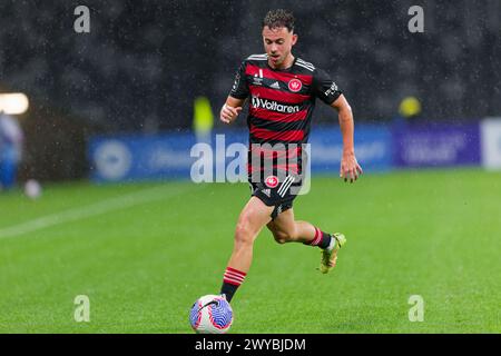 Sydney, Australie. 05th Apr, 2024. Lachlan Brook des Wanderers contrôle le ballon lors du match de A-League Men Rd23 entre les Wanderers et Brisbane Roar au CommBank Stadium le 5 avril 2024 à Sydney, Australie crédit : IOIO IMAGES/Alamy Live News Banque D'Images