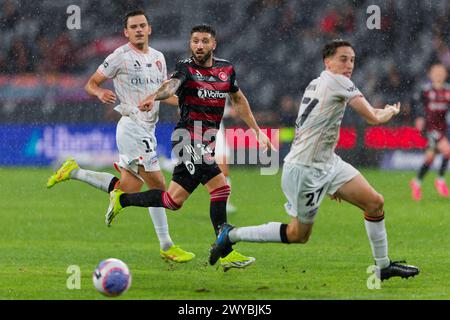 Sydney, Australie. 05th Apr, 2024. Brandon Borrello des Wanderers communique avec son équipe lors du match A-League Men Rd23 entre les Wanderers et Brisbane Roar au CommBank Stadium le 5 avril 2024 à Sydney, Australie crédit : IOIO IMAGES/Alamy Live News Banque D'Images